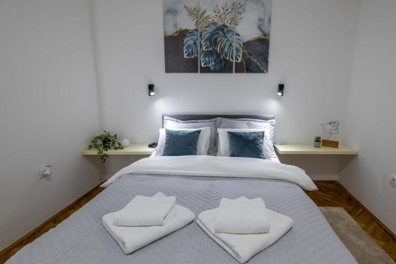 Old Town Rooms Нови-Сад Экстерьер фото